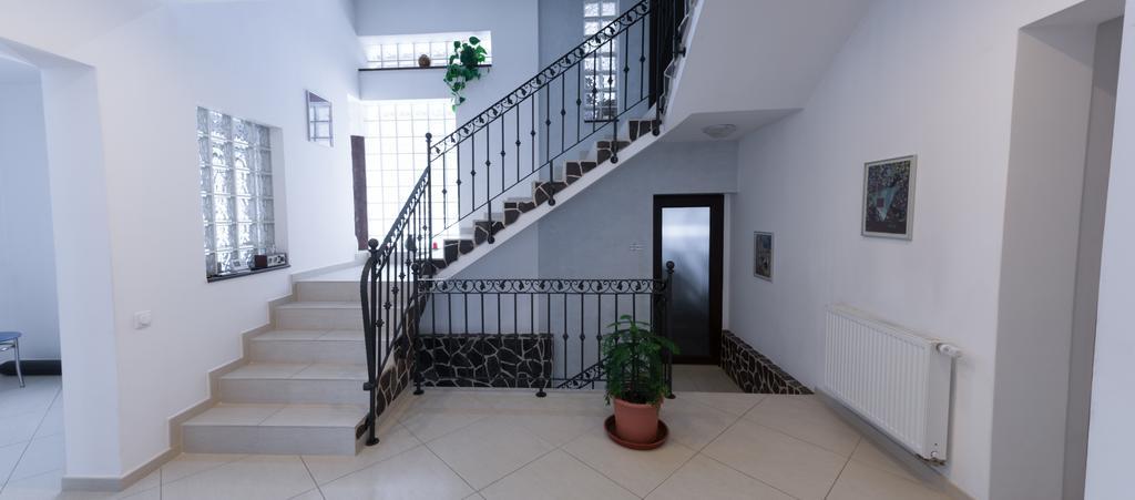 Thuild - Your World Of Leisure Targu-Mures Bagian luar foto